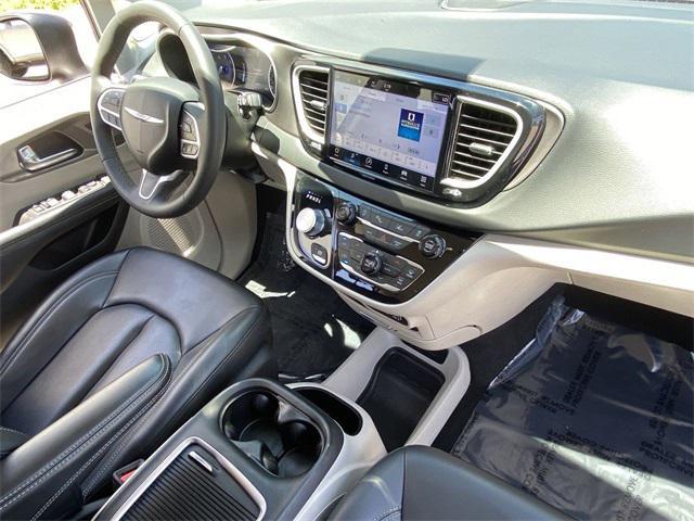 used 2023 Chrysler Pacifica car, priced at $23,858