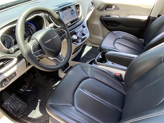 used 2023 Chrysler Pacifica car, priced at $23,858