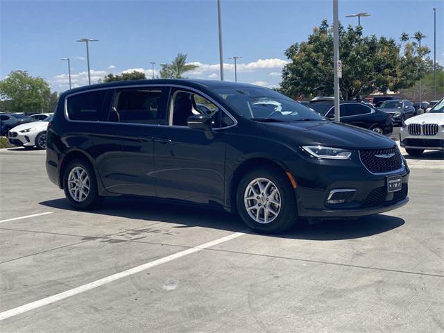 used 2023 Chrysler Pacifica car, priced at $24,301