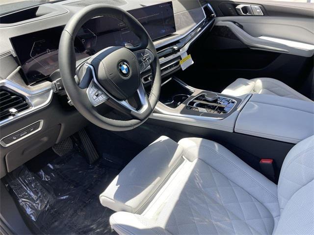 new 2026 BMW X7 car, priced at $95,865