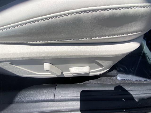 used 2023 Kia Sorento car, priced at $33,597