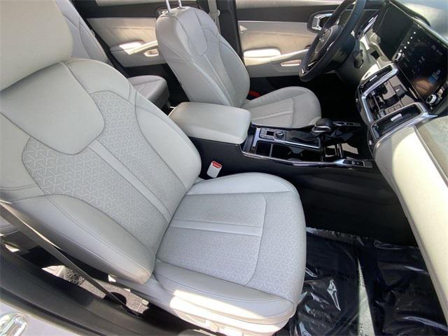 used 2023 Kia Sorento car, priced at $31,588
