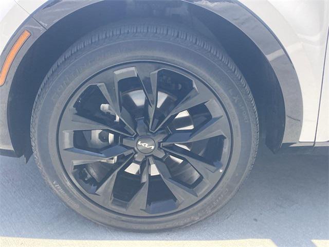 used 2023 Kia Sorento car, priced at $31,588