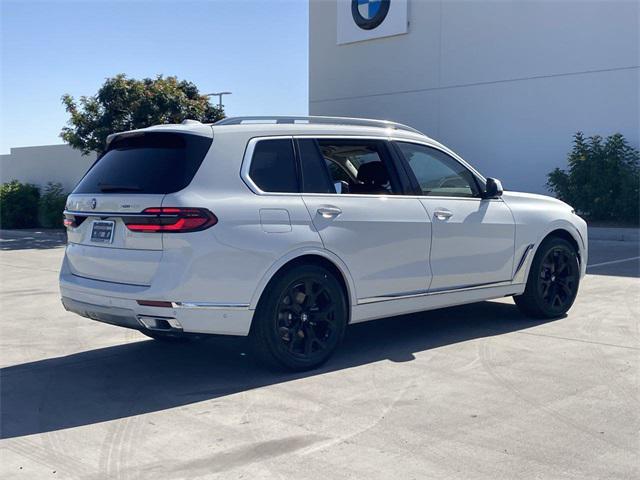 new 2026 BMW X7 car, priced at $89,425