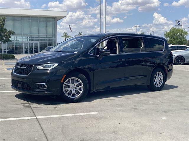 used 2024 Chrysler Pacifica car, priced at $28,539
