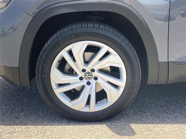 used 2020 Volkswagen Atlas Cross Sport car, priced at $16,988