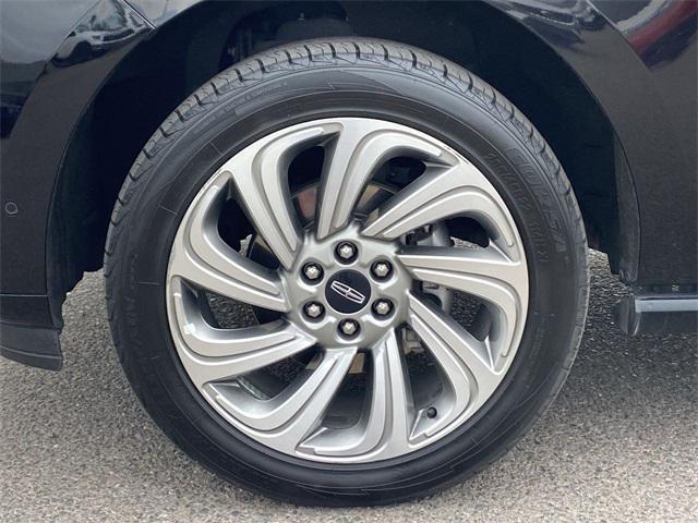 used 2022 Lincoln Navigator car, priced at $50,635