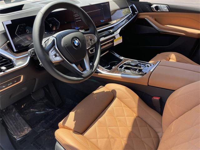 new 2026 BMW X7 car, priced at $93,675