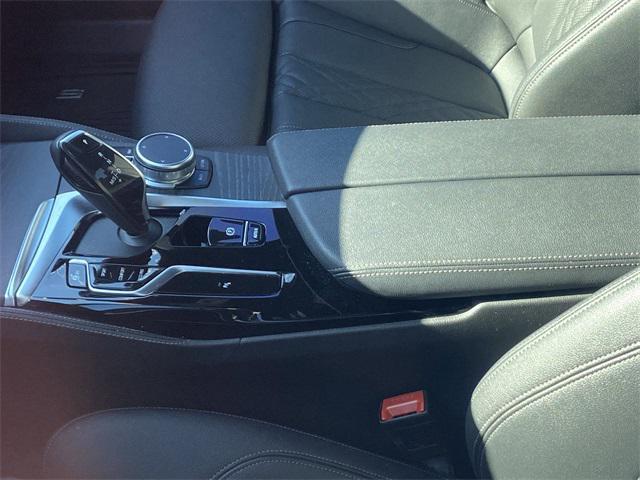 used 2022 BMW 540 car, priced at $44,074