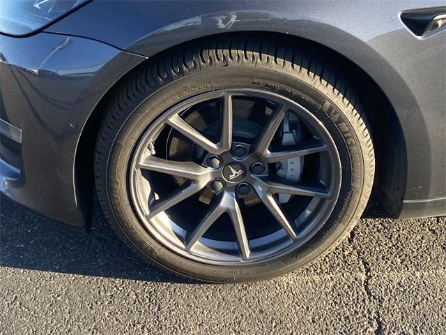 used 2021 Tesla Model 3 car, priced at $22,488