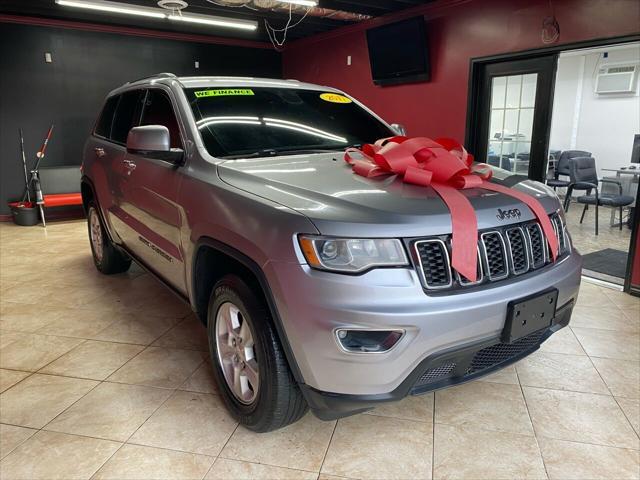 used 2017 Jeep Grand Cherokee car, priced at $14,995