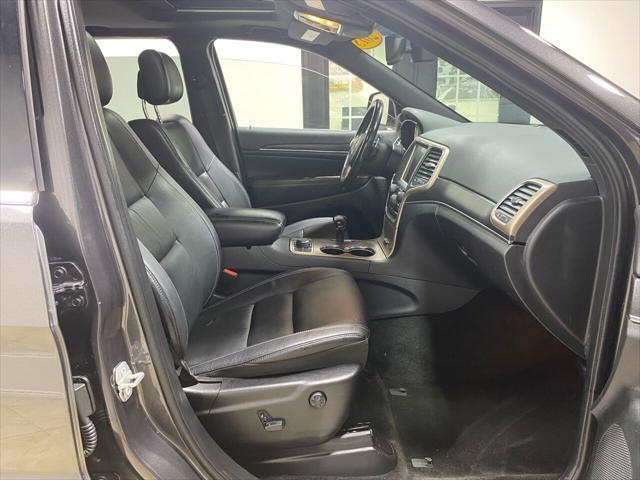 used 2015 Jeep Grand Cherokee car, priced at $13,995