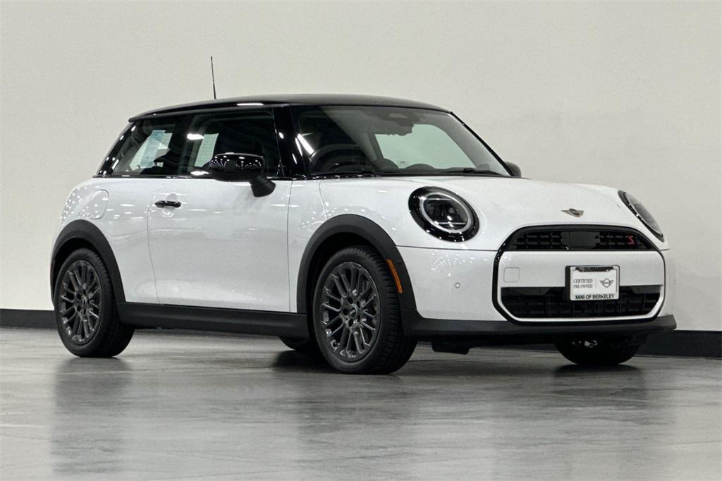used 2025 MINI Hardtop car, priced at $29,500
