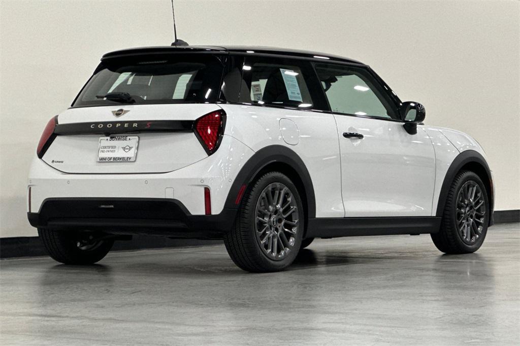 used 2025 MINI Hardtop car, priced at $29,500