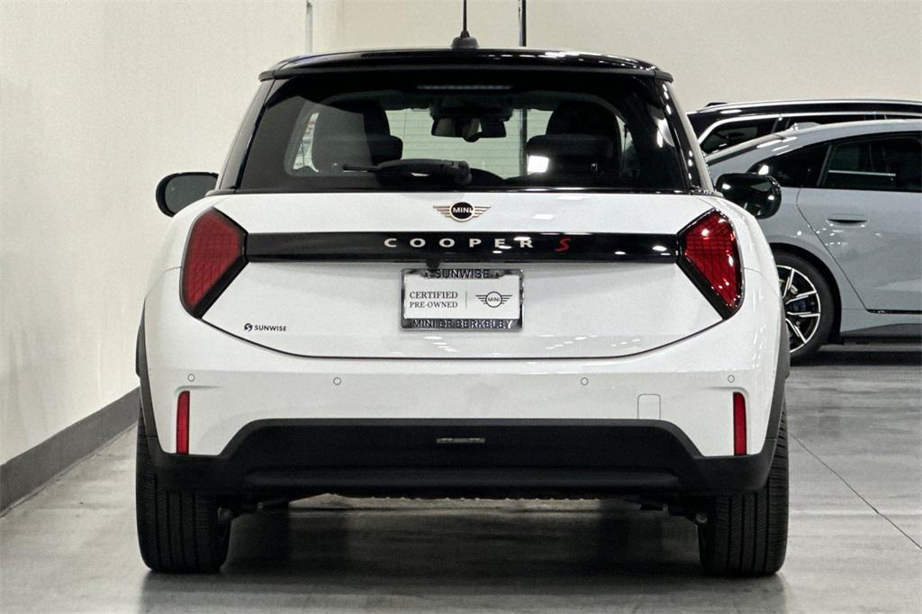 used 2025 MINI Hardtop car, priced at $29,500