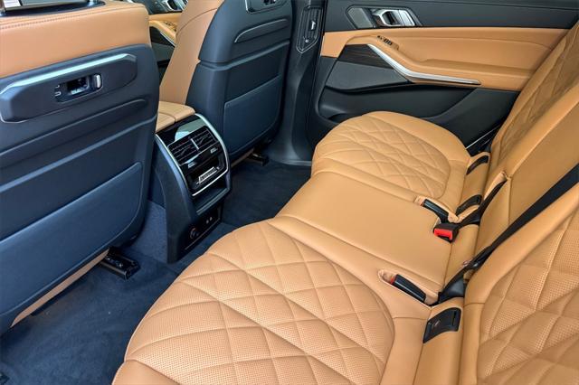 new 2026 BMW X7 car, priced at $96,475