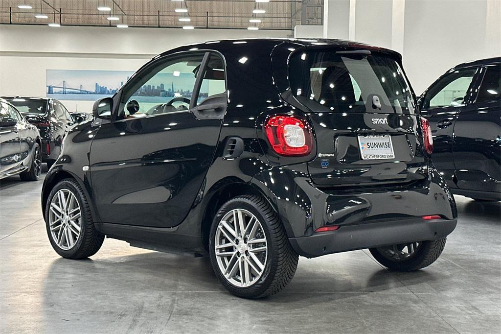 used 2018 smart ForTwo Electric Drive car, priced at $15,000