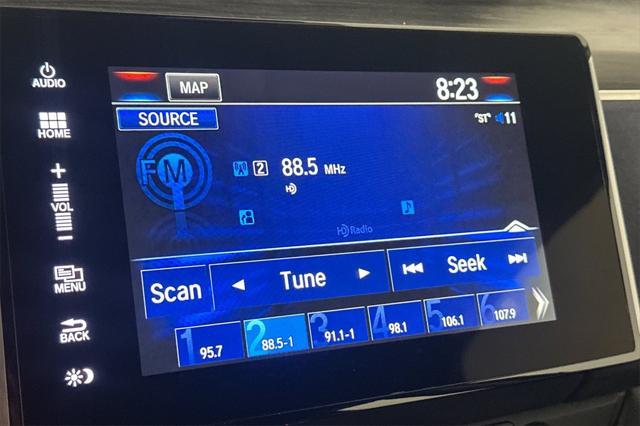 used 2019 Honda Clarity Plug-In Hybrid car, priced at $23,000