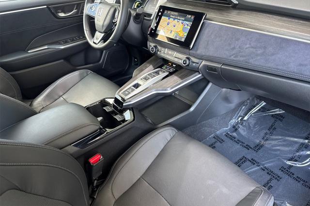 used 2019 Honda Clarity Plug-In Hybrid car, priced at $22,000