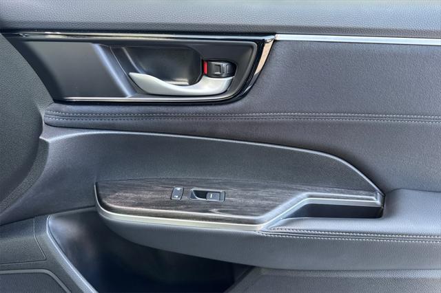 used 2019 Honda Clarity Plug-In Hybrid car, priced at $22,000