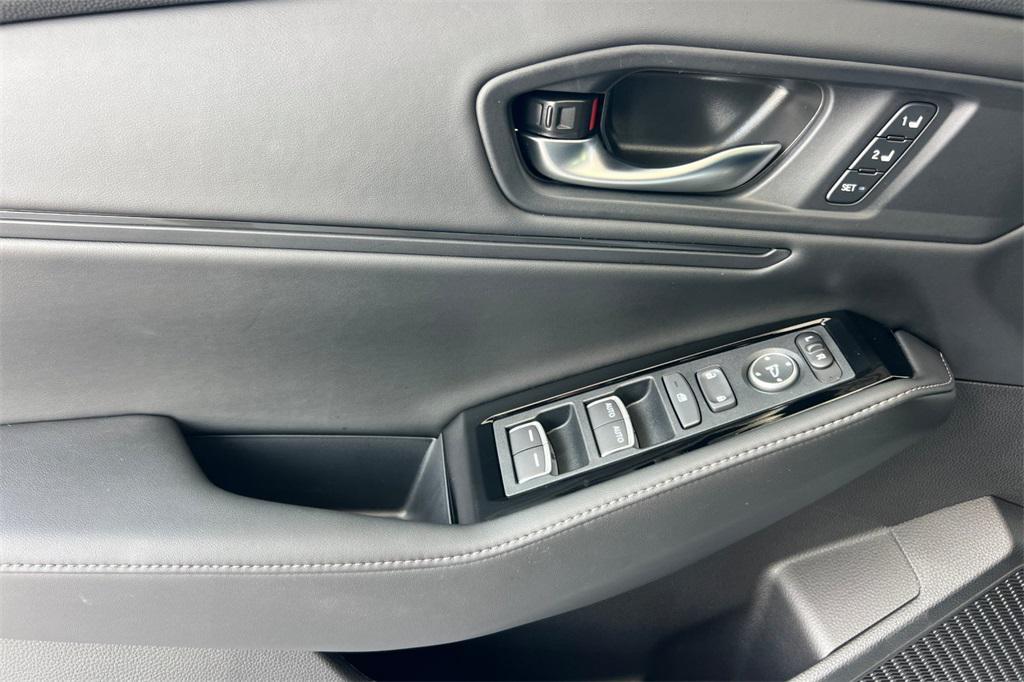 used 2025 Honda Accord Hybrid car, priced at $35,500