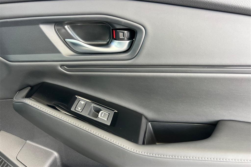 used 2025 Honda Accord Hybrid car, priced at $35,500