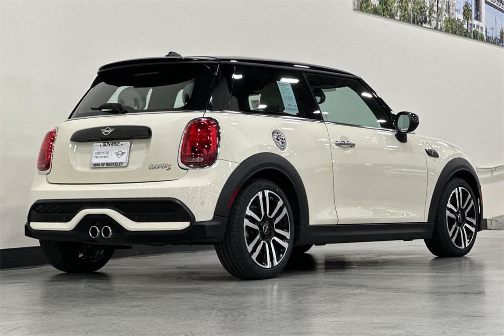 used 2023 MINI Hardtop car, priced at $27,500