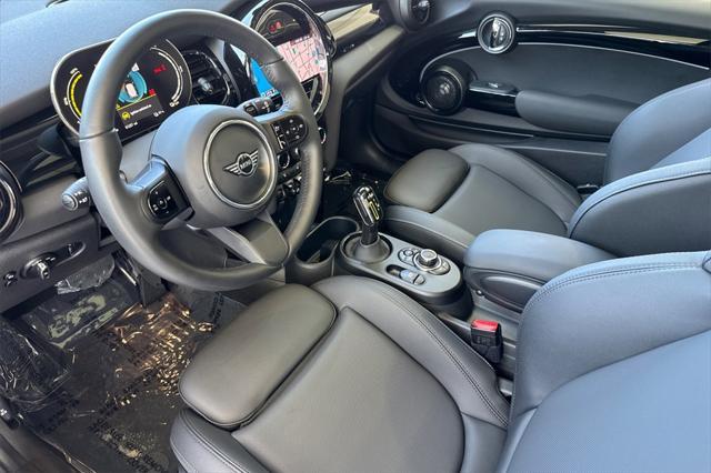 used 2024 MINI Hardtop car, priced at $28,500