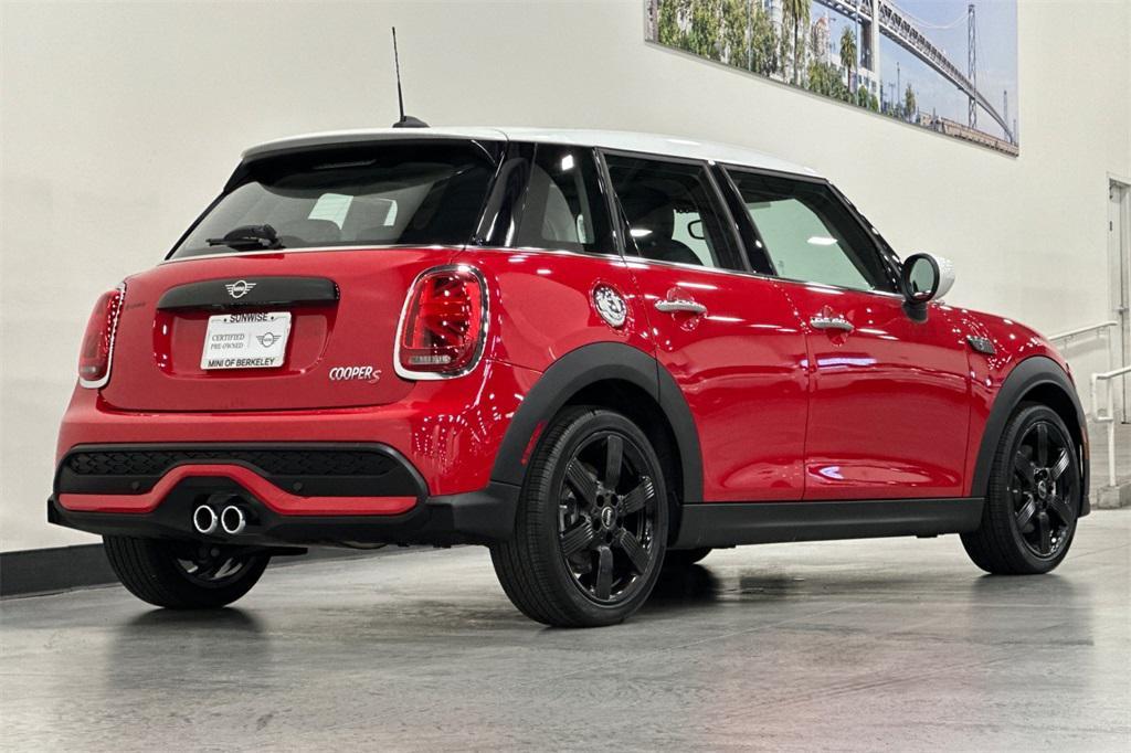 used 2023 MINI Hardtop car, priced at $26,500