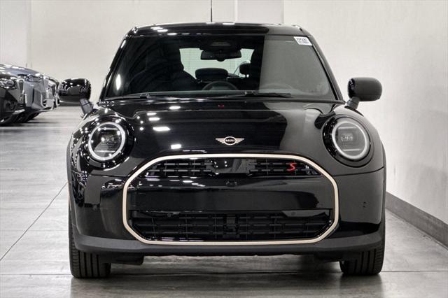 new 2025 MINI Hardtop car, priced at $39,295