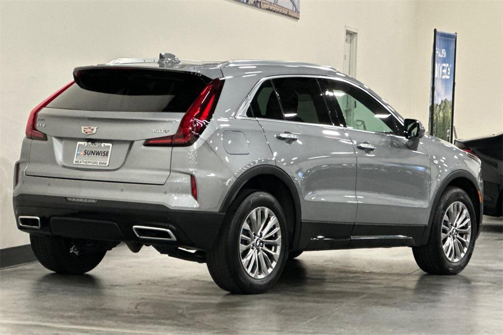 used 2025 Cadillac XT4 car, priced at $35,500