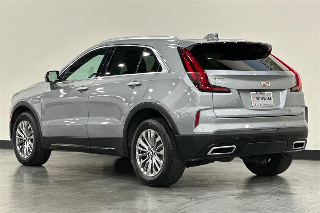 used 2025 Cadillac XT4 car, priced at $35,500