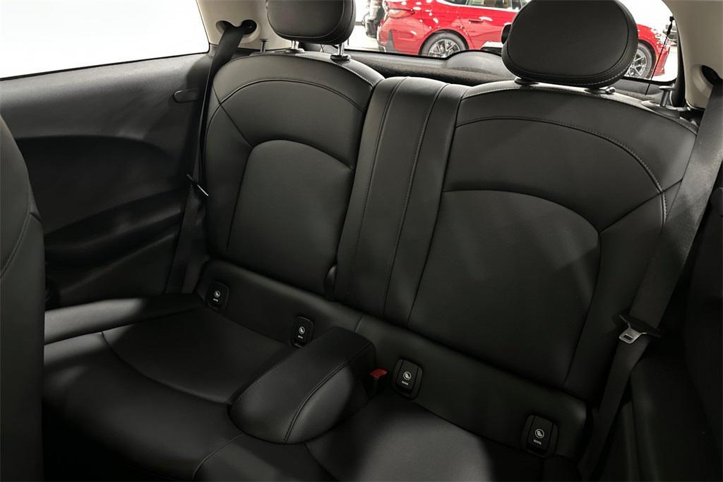 used 2019 MINI Hardtop car, priced at $16,500