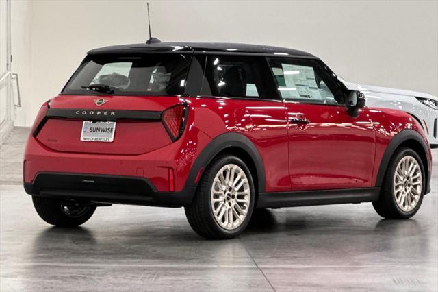 new 2025 MINI Hardtop car, priced at $35,045