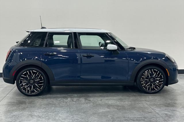 new 2025 MINI Hardtop car, priced at $39,295