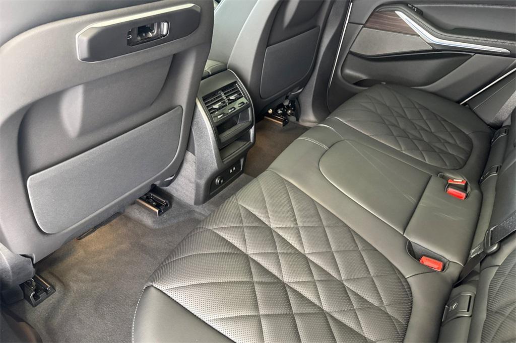 new 2026 BMW X5 PHEV car, priced at $80,275