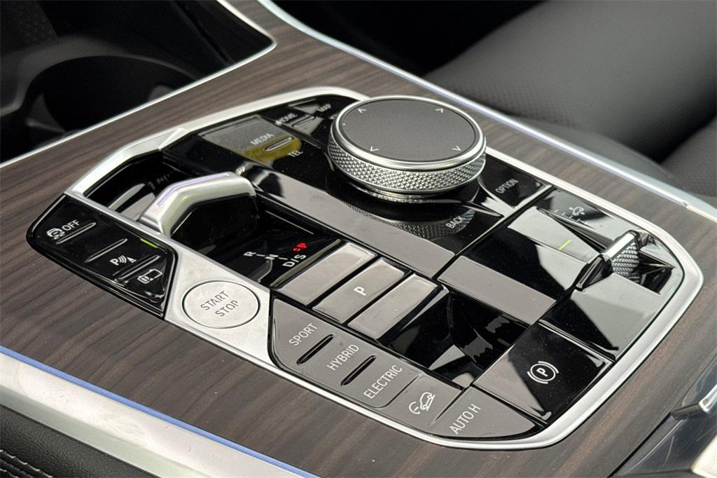 new 2026 BMW X5 PHEV car, priced at $80,275