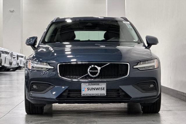 used 2021 Volvo V60 car, priced at $32,000