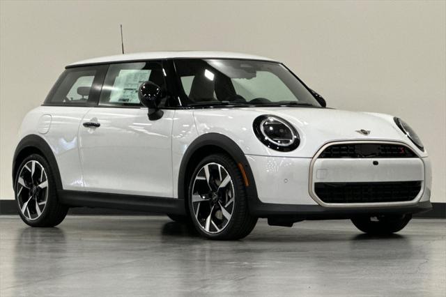 new 2025 MINI Hardtop car, priced at $38,295