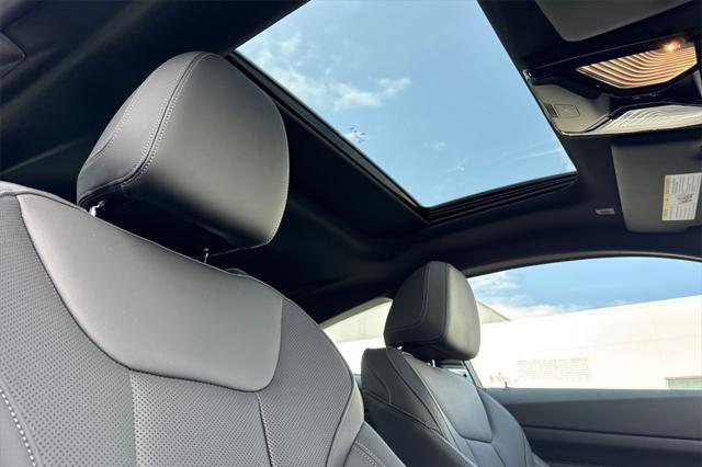 new 2025 BMW M440 car, priced at $69,080
