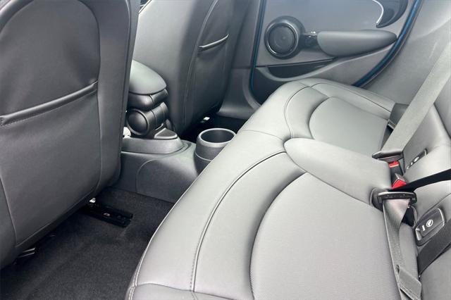 used 2024 MINI Hardtop car, priced at $28,000