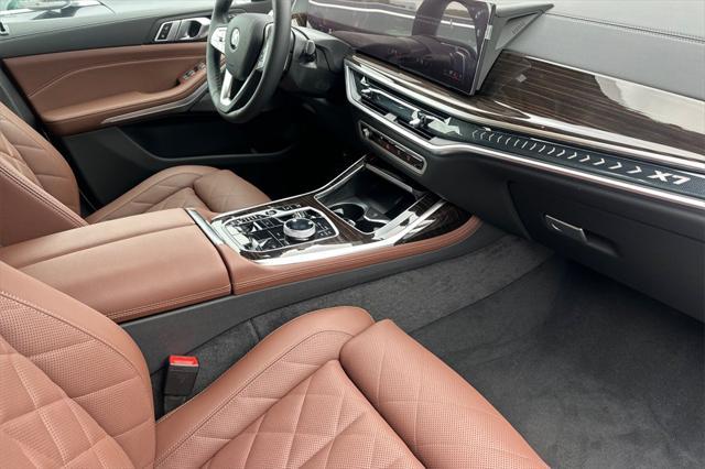 new 2025 BMW X7 car, priced at $93,950