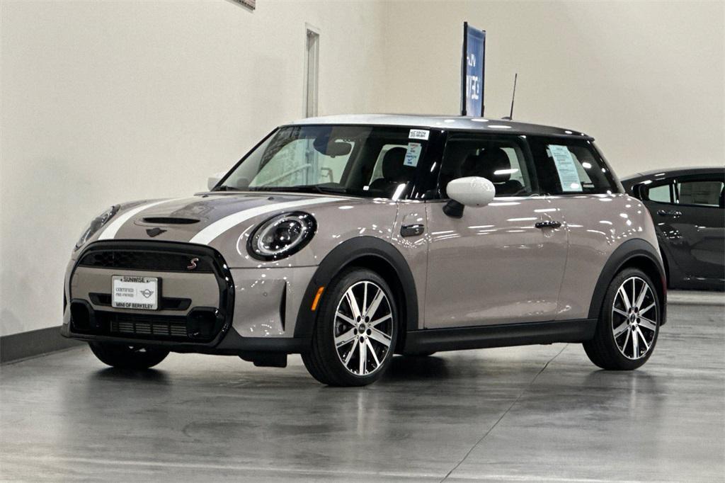 used 2023 MINI Hardtop car, priced at $26,500