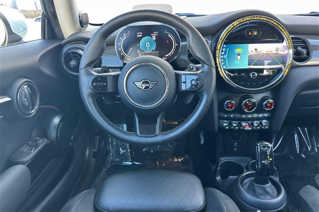 used 2023 MINI Hardtop car, priced at $26,500