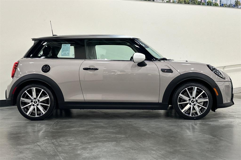 used 2023 MINI Hardtop car, priced at $26,500