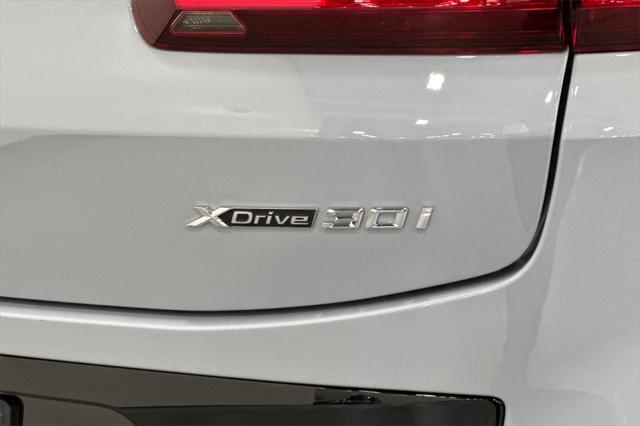new 2025 BMW X4 car, priced at $62,890
