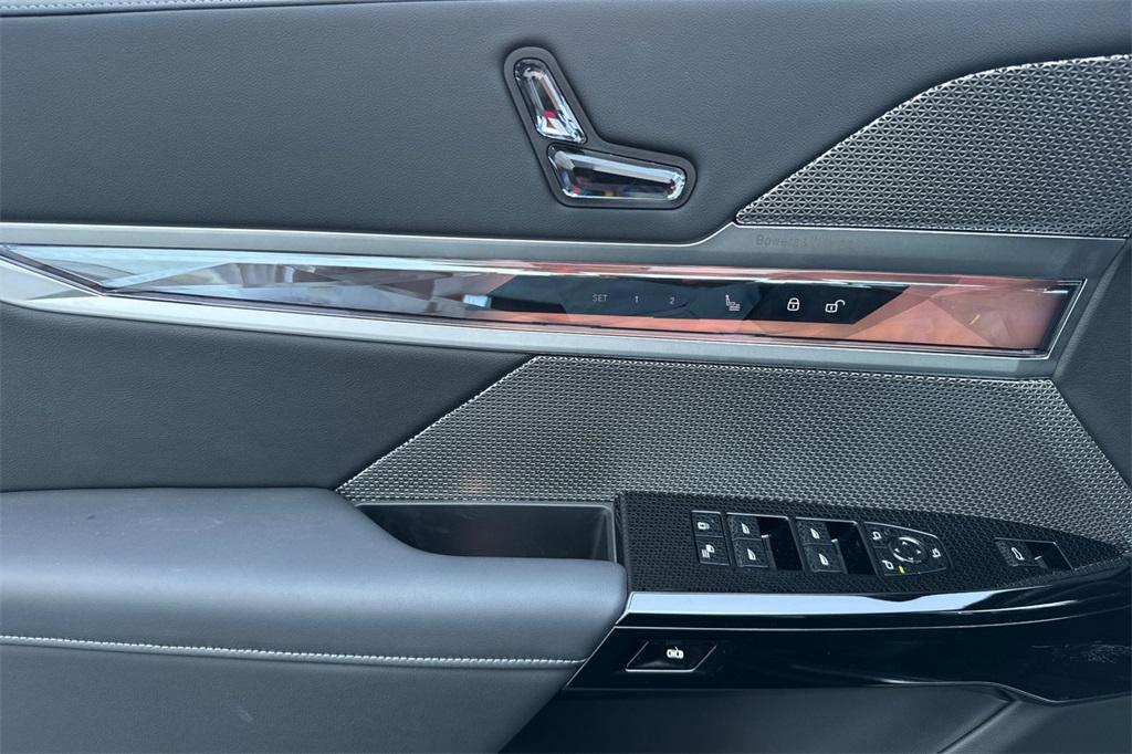 new 2025 BMW i7 car, priced at $176,555