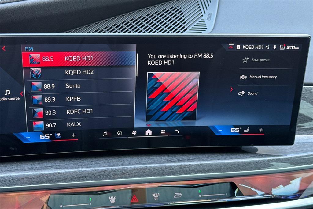 new 2025 BMW i7 car, priced at $176,555