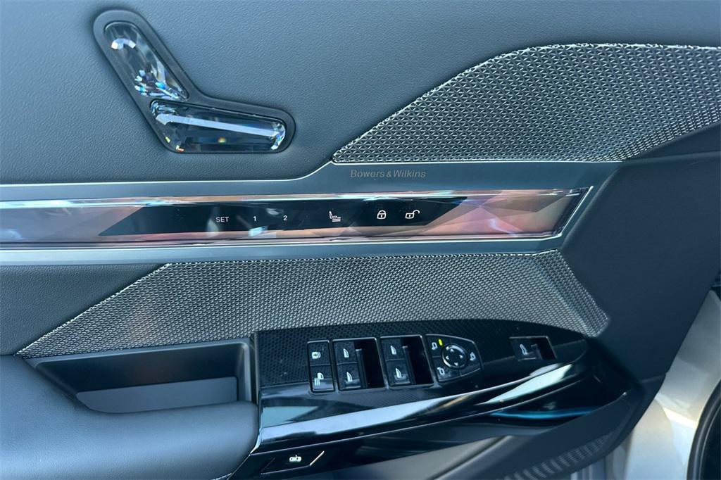new 2026 BMW i7 car, priced at $116,300