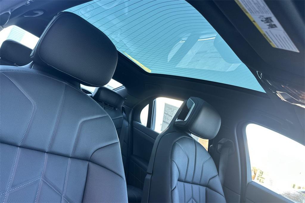 new 2026 BMW i7 car, priced at $116,300